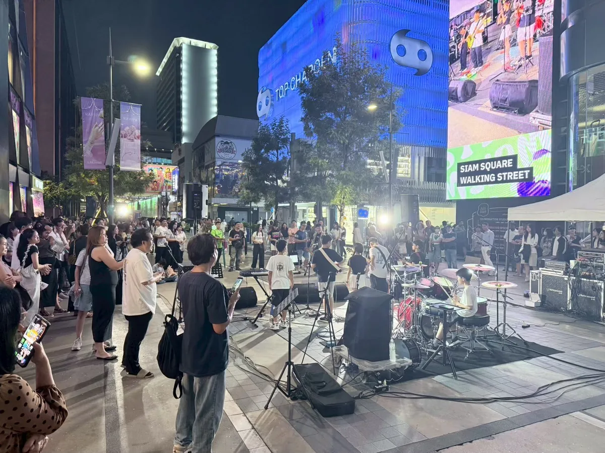 AIS Play + Live @ AIS Siam ภาพที่ 13