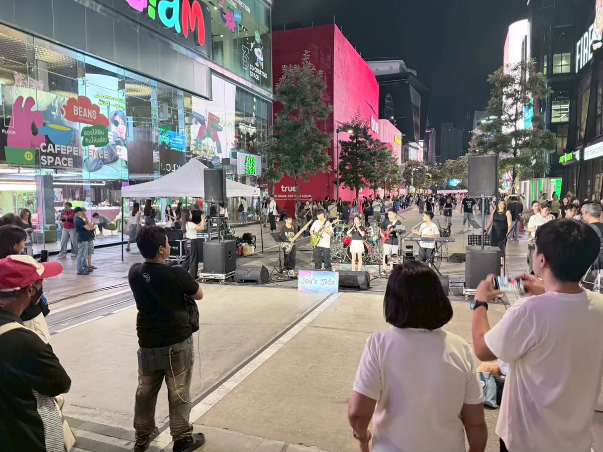 AIS Play + Live @ AIS Siam ภาพที่ 14