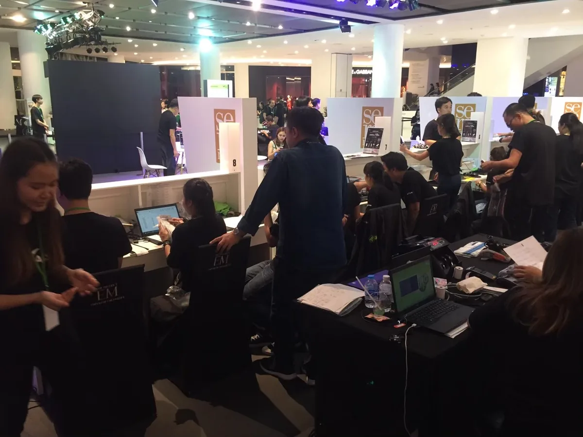 AIS Grand Opening iPhone XS ภาพที่ 12