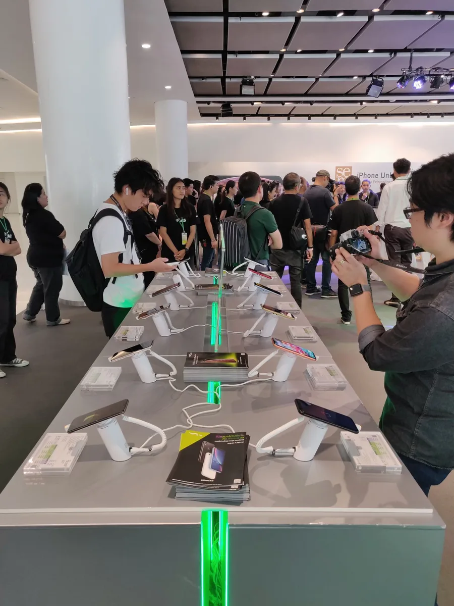 AIS Grand Opening iPhone XS ภาพที่ 19