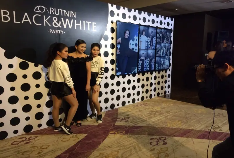 Rutnin Black & White Party ภาพที่ 3